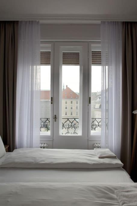 Premium Apartment By Hi - Central 2 Bedroom - Best View Budapest Ngoại thất bức ảnh