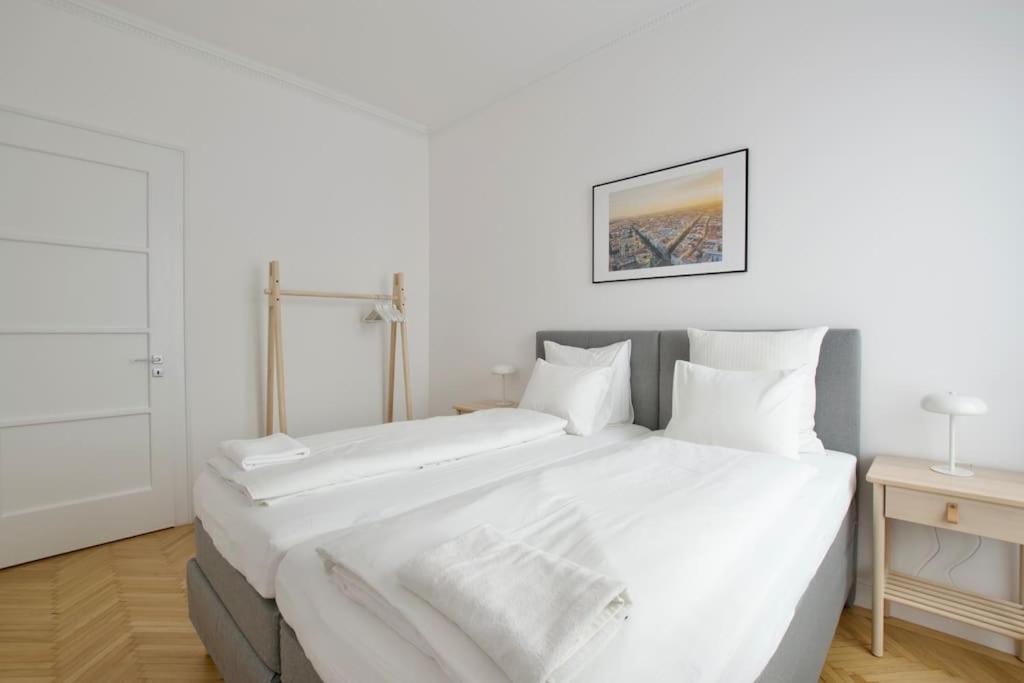 Premium Apartment By Hi - Central 2 Bedroom - Best View Budapest Ngoại thất bức ảnh