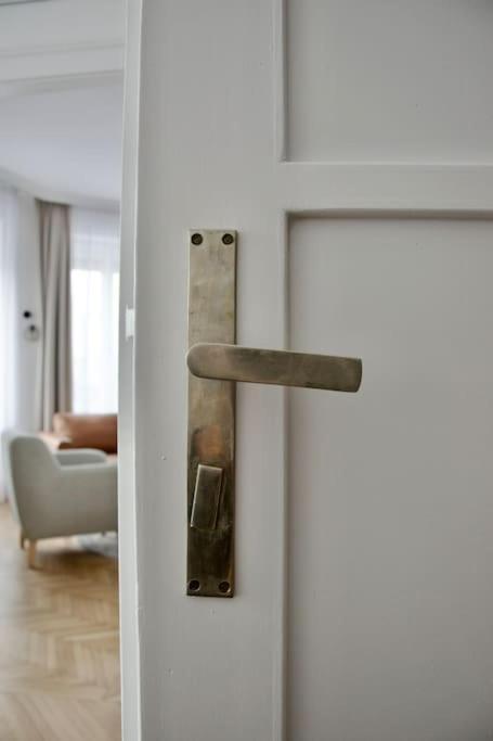 Premium Apartment By Hi - Central 2 Bedroom - Best View Budapest Ngoại thất bức ảnh