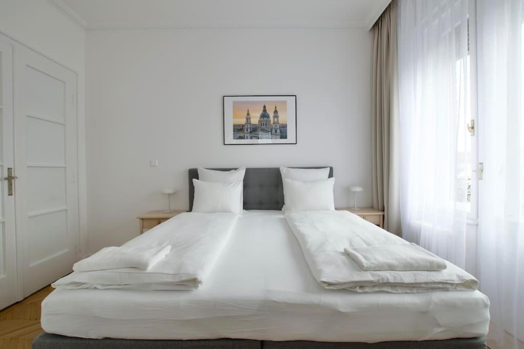 Premium Apartment By Hi - Central 2 Bedroom - Best View Budapest Ngoại thất bức ảnh
